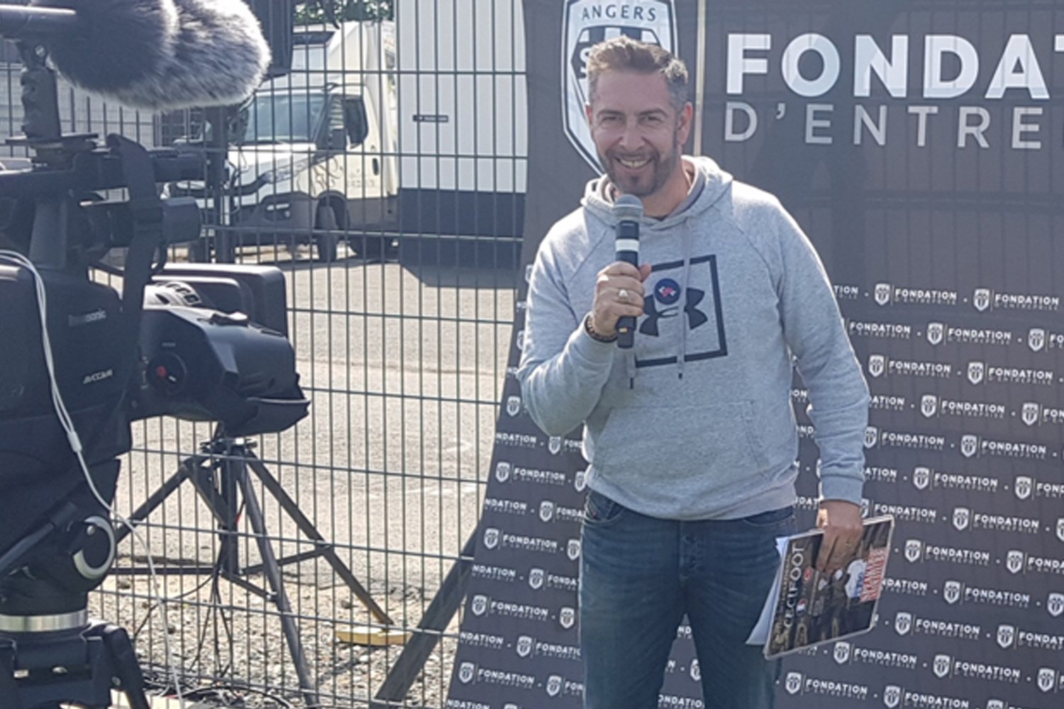 Événement corporate — prise de parole sur scène