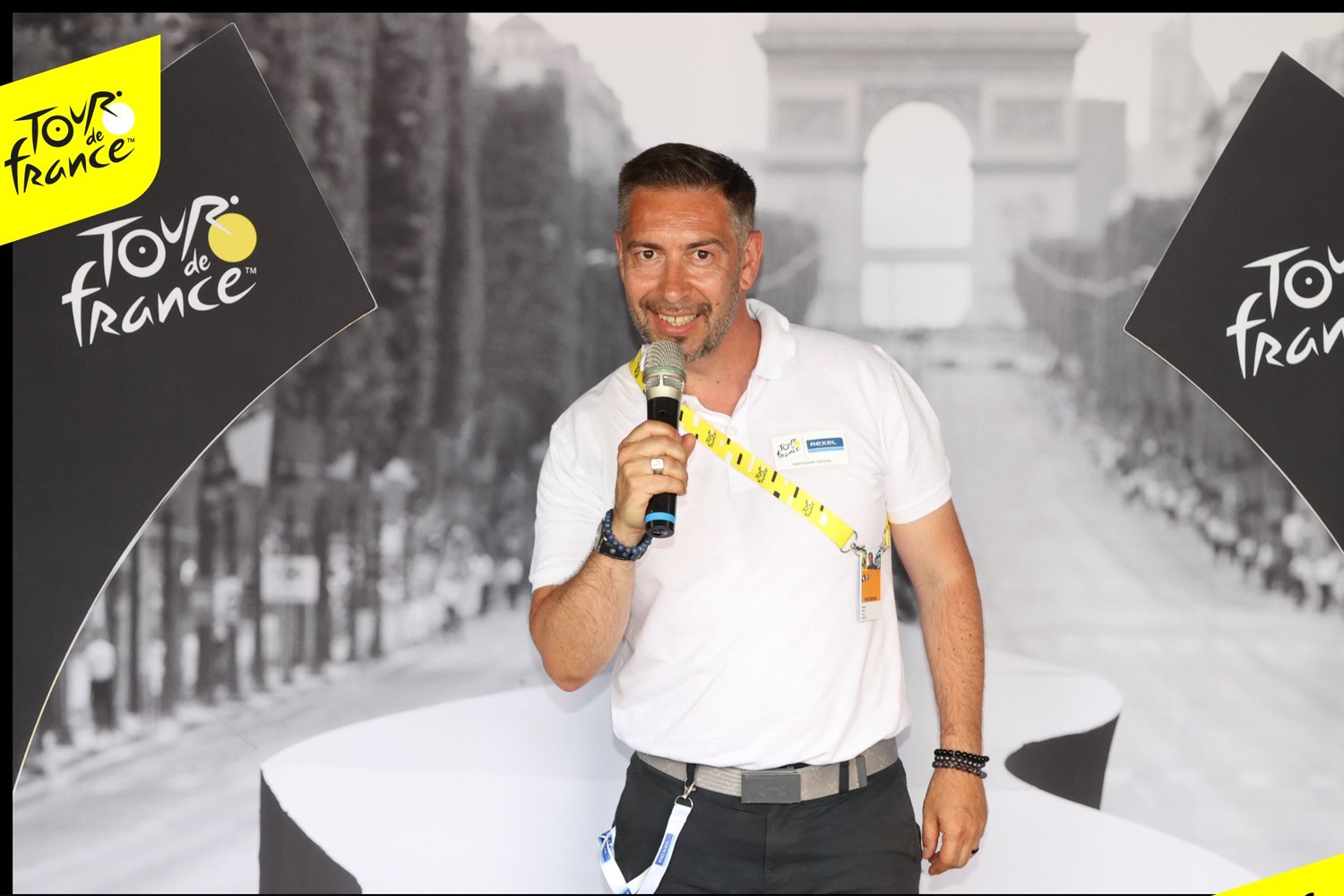 Événement corporate — prise de parole sur scène